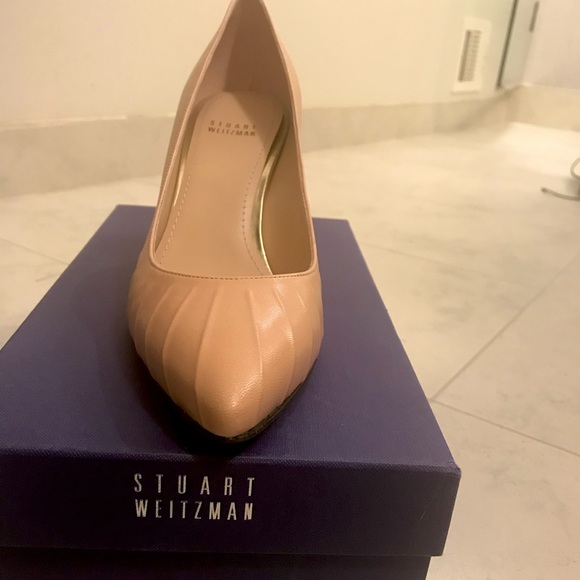 Stuart Weitzman Shoes - Stuart Weitzman New in box Nude Pumps
